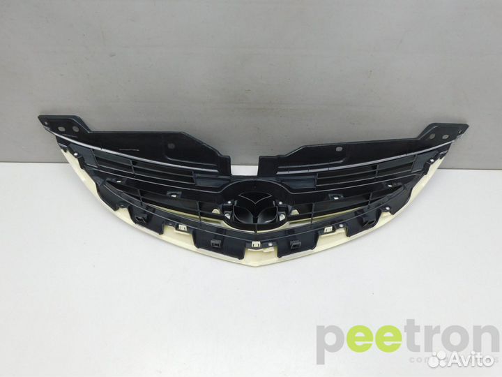 Б/У Б/У Решетка радиатора новая GS1D50710G mazda