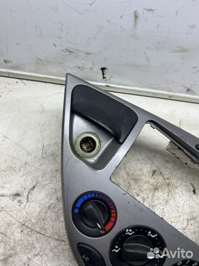 Ford focus 1 блок управления печки с часами