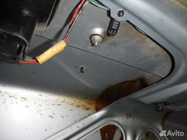 Крышка багажника Ваз 2110 2108 1997