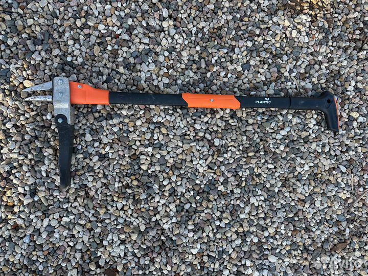 Удалитель сорняков Fiskars Plantic X-tract