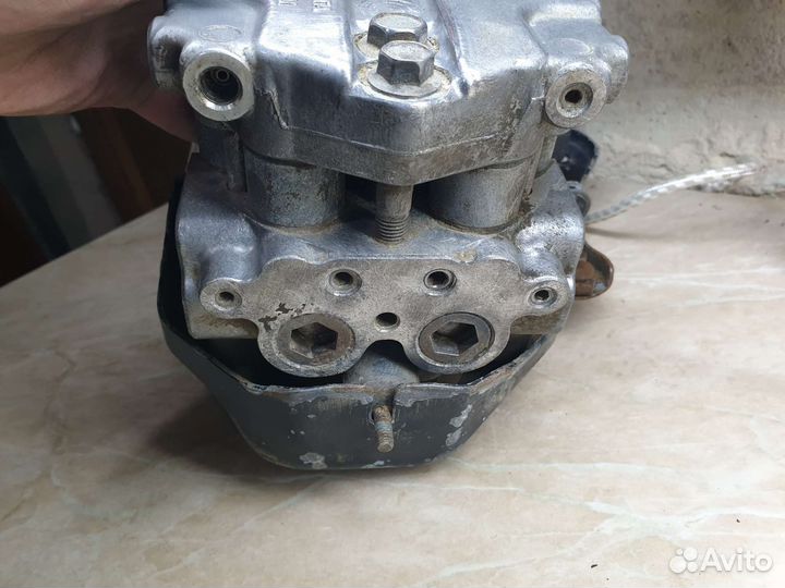 Блок ABS toyota carina E