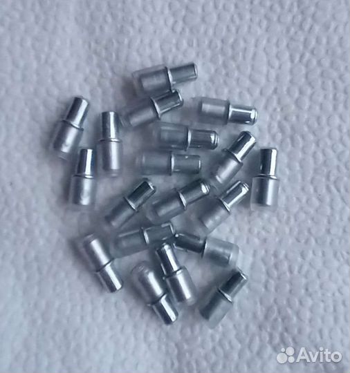 Полкодержатель