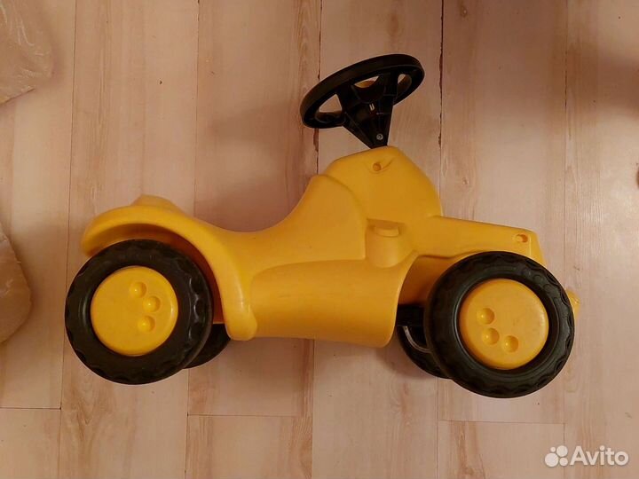 Детские игрушки трактор