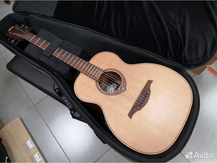 Электроакустическая гитара LAG travel-RCE