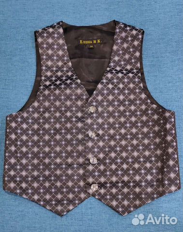 Нарядная жилетка для мальчика р. 110