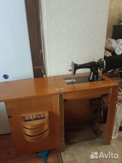 Швейная машинка подольск ножная