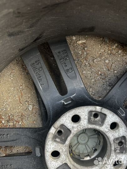 Диски на bmw 704 стиль r18