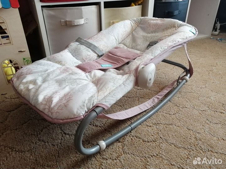 Шезлонг детский