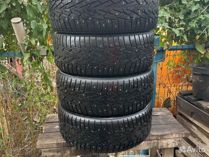 Nokian Tyres Hakkapeliitta 7 225/55 R17 101T