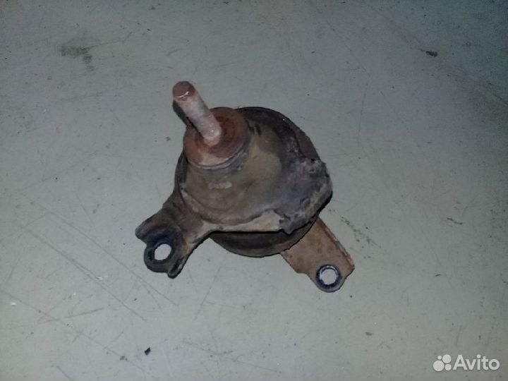 Опора двигателя (подушка двс) передняя левая 50821