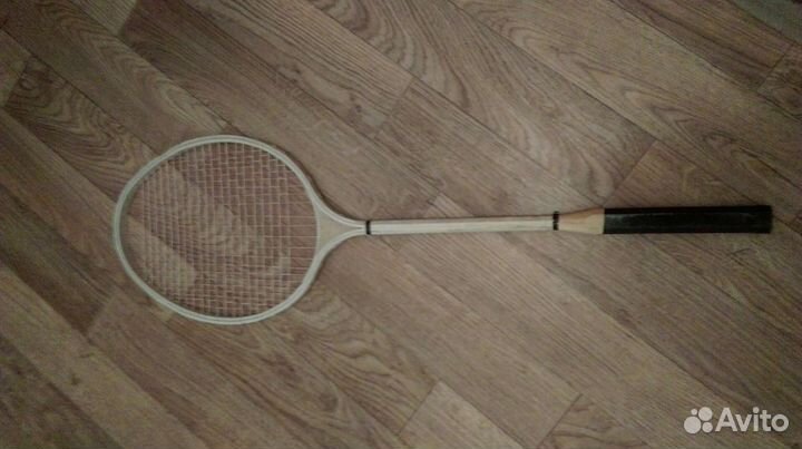 Ракетки для бадминтона