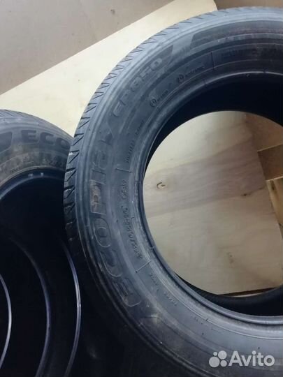 Bridgestone Ecopia EP850 215/65 R16