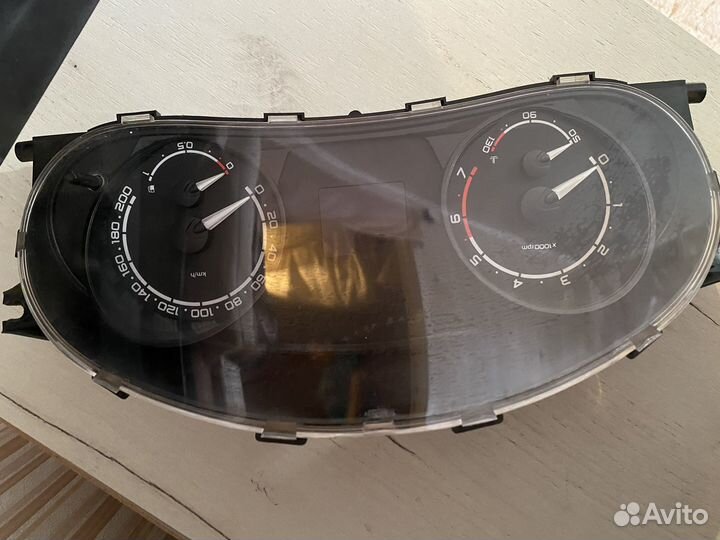 Приборная панель priora 2