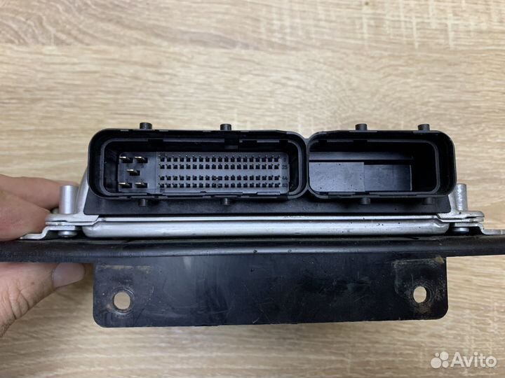 Блок управления двигателем Vaz LADA 2114 Bosch