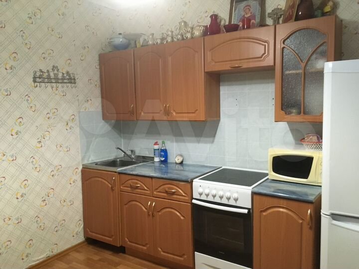2-к. квартира, 52 м², 1/9 эт.