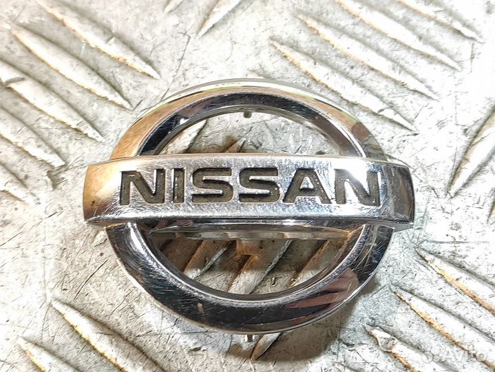 Эмблема Nissan Murano z50