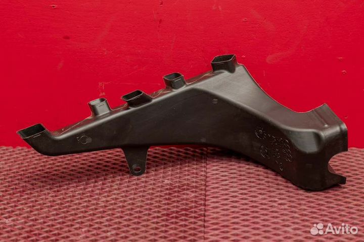 Воздуховод правый Audi A6 C7 chva 2013