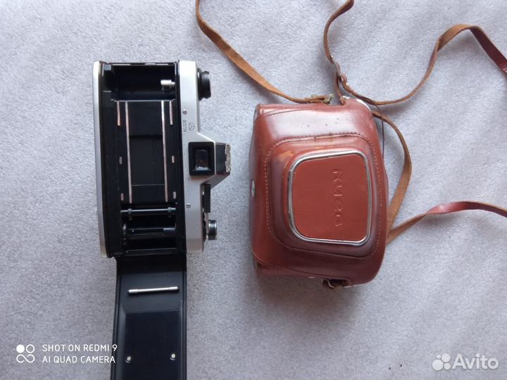 Зеркальный фотоаппарат Киев-17