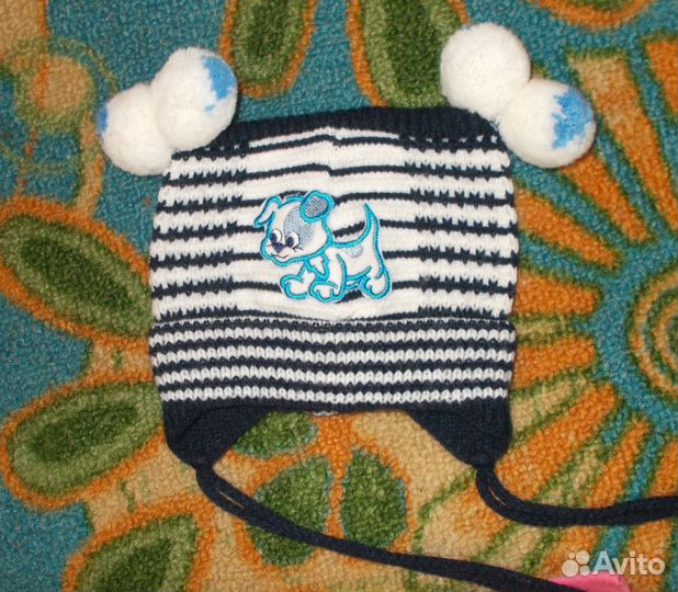 Шапки осень и зима,варежки