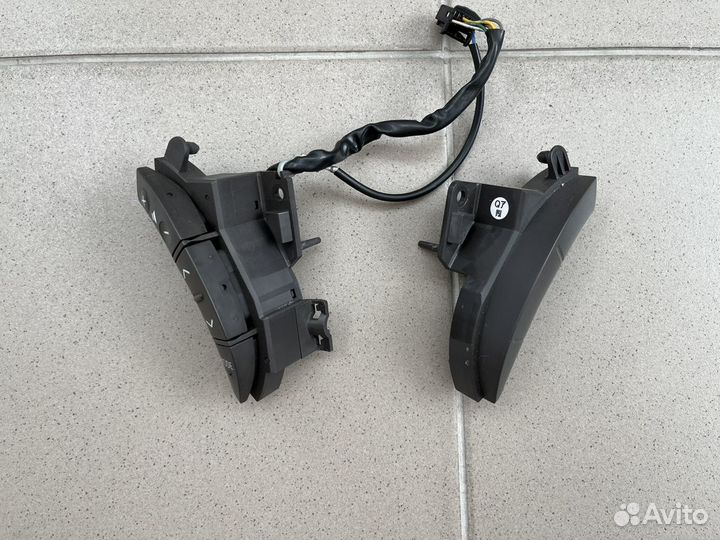 Кнопки мультируля Toyota Lexus