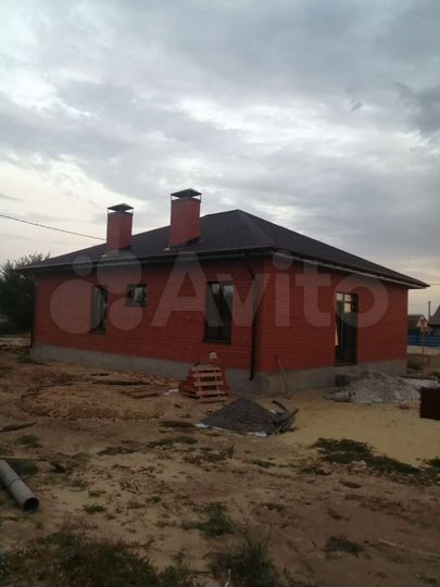 Дом 97,3 м² на участке 5 сот.