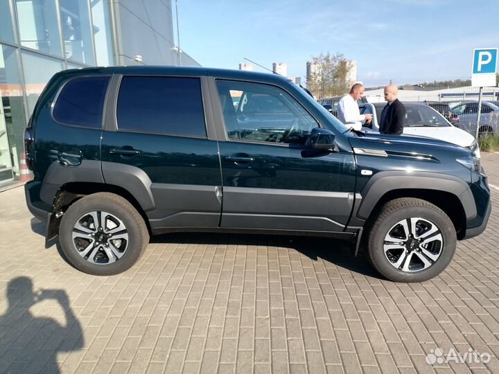 ВАЗ Niva Travel 1.7 МТ, 2024