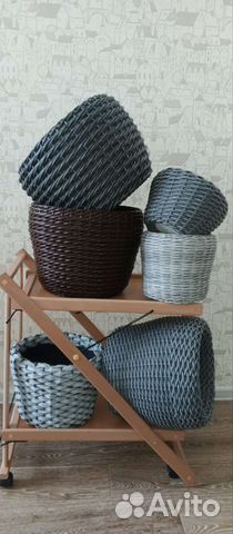 Стильные кашпо из ротанга