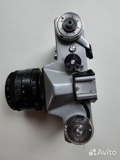 Фотоаппарат Зенит-Е+ объектив Гелиос 44М 2/58