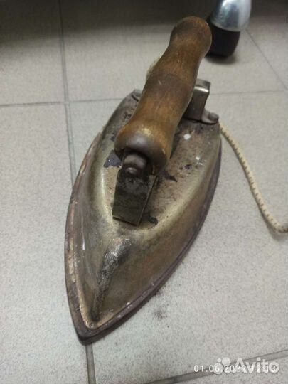 Утюг электрический ретро винтаж 60-х