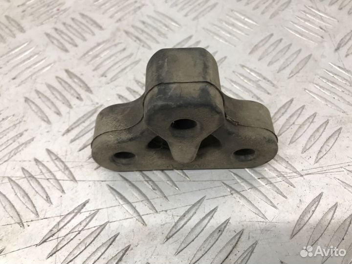 Б/У подушка глушителя (крепления, кронштейн