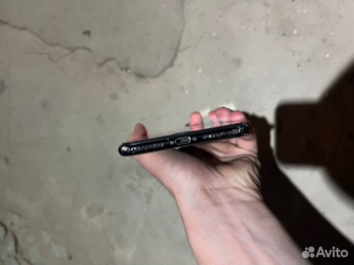 Телефон iPhone 7 plus