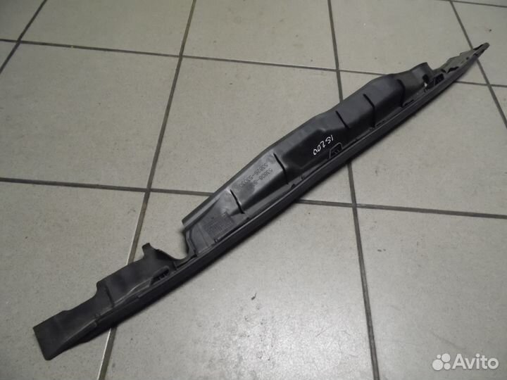 Накладка левого крыла Лексус IS III