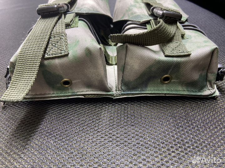 Подсумок на 4 магазина ак