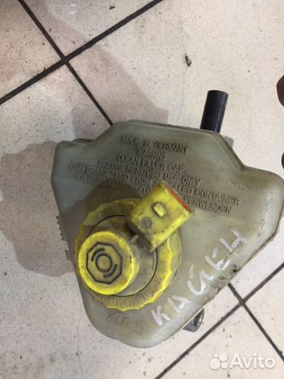 Главный тормозной цилиндр Porsche Cayenne 955