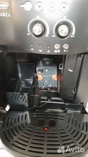 Кофемашина delonghi magnifica