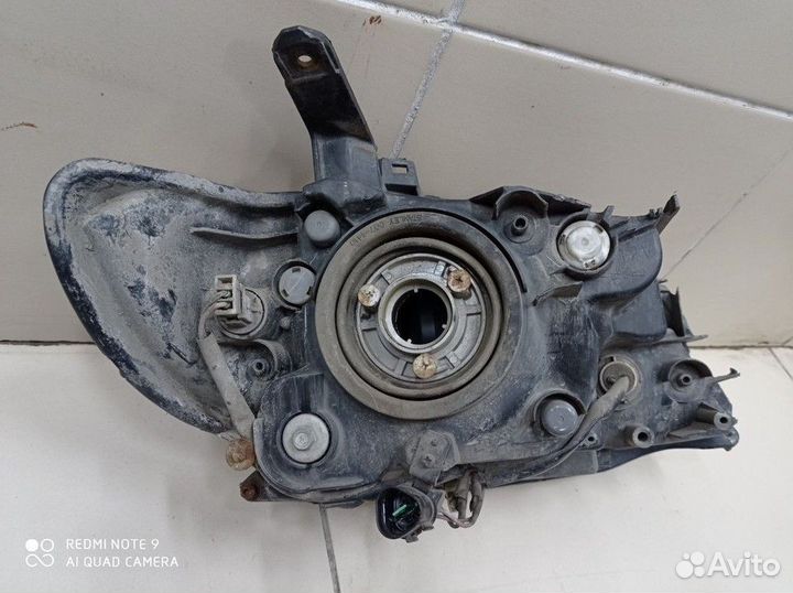 Фара передняя левая Mitsubishi Outlander