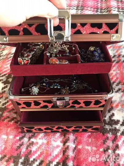 Шкатулка бархатная