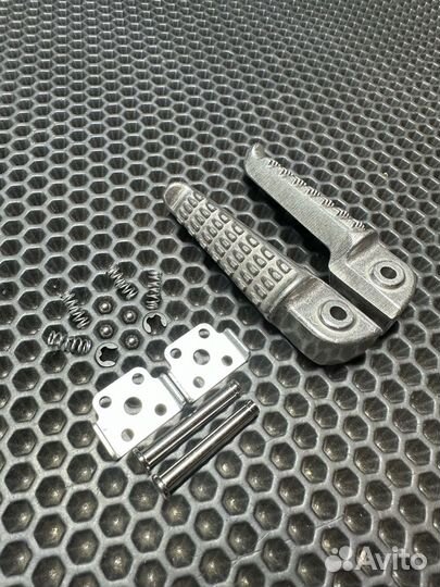 Подножки задние пассажира Kawasaki