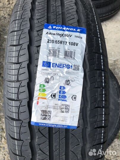Triangle AdvanteX SUV TR259 235/65 R17 108V