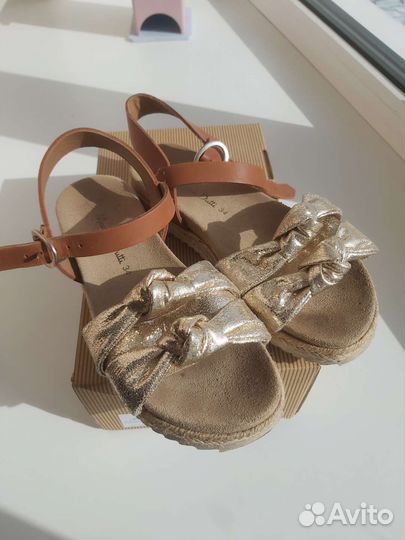 Сандали для девочки MassimoDutti 34