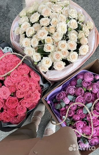 Пионовидные кустовые розы букеты цветы доставка