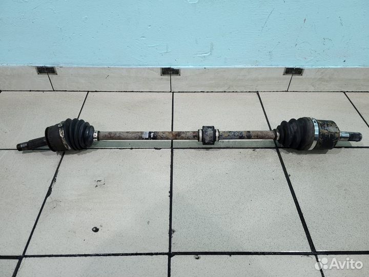 Привод передний правый Kia Cerato 1