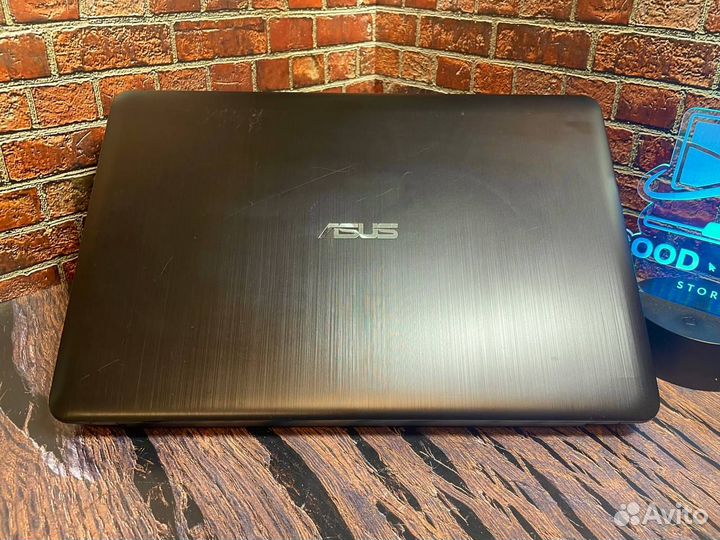 Игровой Asus 4 ядра GeForce 8GB 240SSD Full HD