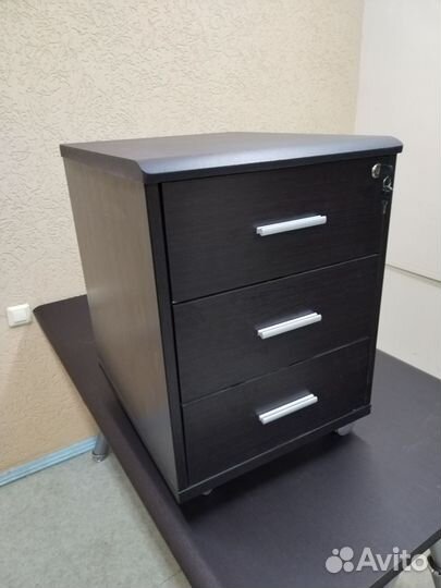 Тумба офисная выкатная