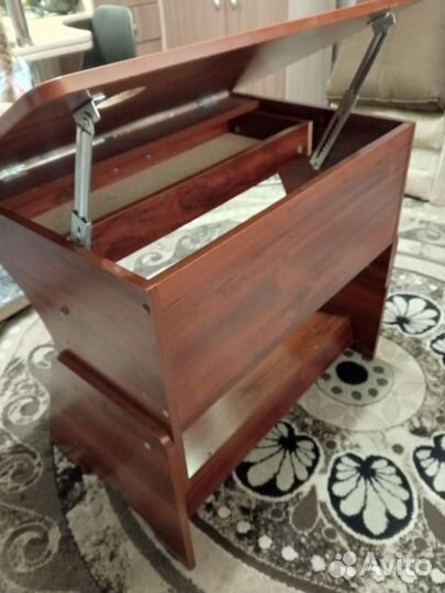 Стол письменный, ростовой