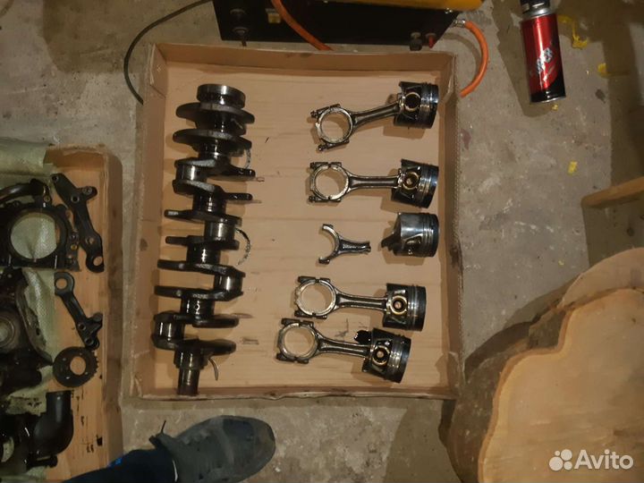 Поршень и шатун фольцваген крафтер 2