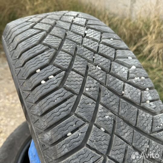 Continental ContiVikingContact 7 225/60 R18 104T