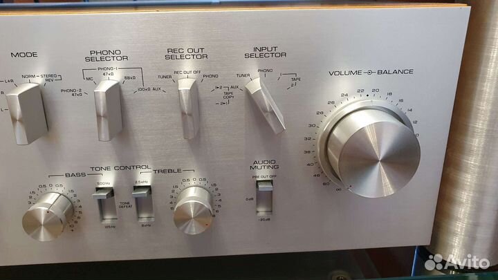 Интегральный стерео усилитель Yamaha CA-2000