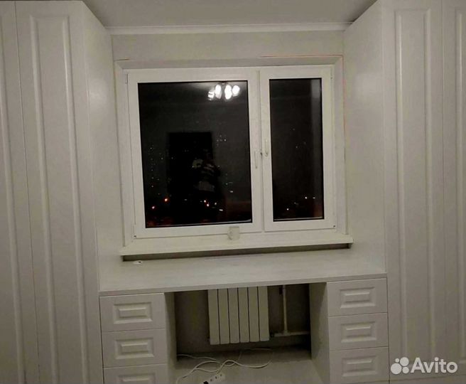 Рабочая зона у окна