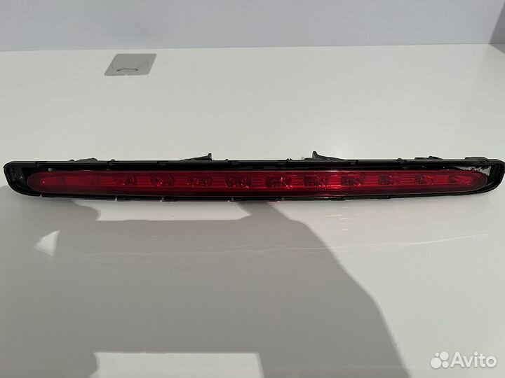 Стоп сигнал Mercedes W211